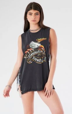 FURST OF A KIND VINTAGE CHAIN SIDE SLEEVELESS TEE