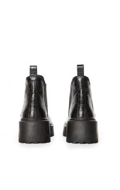 STEVE MADDEN SHADOW CROCODILE CHELSEA BOOT SALE