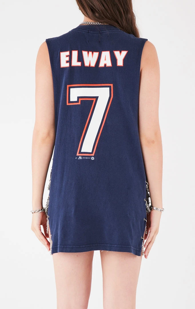 FURST OF A KIND VINTAGE CHAIN SIDE SLEEVELESS TEE VINTAGE CHAINS 5 FURST OF A KIND VINTAGE CHAIN SIDE SLEEVELESS TEE VINTAGE CHAINS