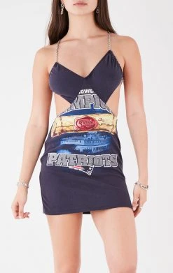 FURST OF A KIND VINTAGE CUT OUT SIDE CHAIN DRESS