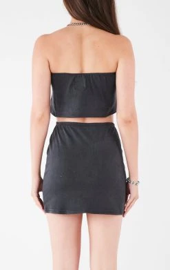 FURST OF A KIND VINTAGE CHAIN NECK HALTER TOP AND SKIRT SET 7 FURST OF A KIND VINTAGE CHAIN NECK HALTER TOP AND SKIRT SET