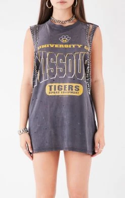 FURST OF A KIND VINTAGE SAFETY PIN SLEEVELESS TEE VINTAGE PINS