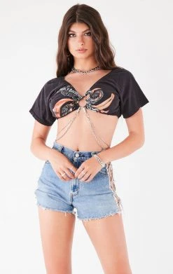 FURST OF A KIND VINTAGE O-RING CHAIN CROP TEE FESTIVAL