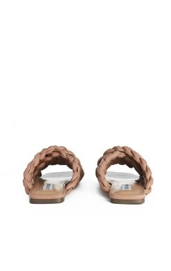 STEVE MADDEN MARINA SANDAL SALE