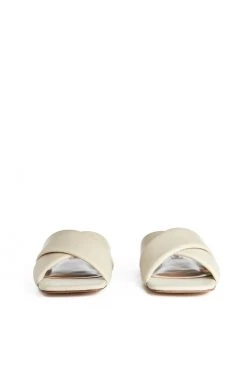 STEVE MADDEN MAYRA SANDAL SALE