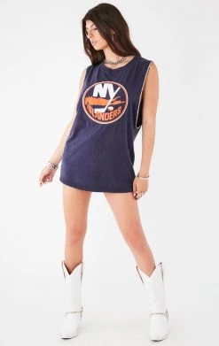 FURST OF A KIND VINTAGE RHINESTONE TRIM SLEEVELESS TEE