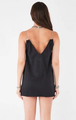 FURST OF A KIND VINTAGE DRAPED CHAIN DRESS VINTAGE CHAINS 7 FURST OF A KIND VINTAGE DRAPED CHAIN DRESS VINTAGE CHAINS