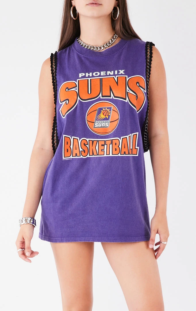 FURST OF A KIND VINTAGE CHAIN TRIM SLEEVELESS TEE VINTAGE CHAINS 3 FURST OF A KIND VINTAGE CHAIN TRIM SLEEVELESS TEE VINTAGE CHAINS