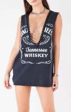 FURST OF A KIND VINTAGE DEEP V CHAIN SLEEVELESS TEE VINTAGE DRINKS