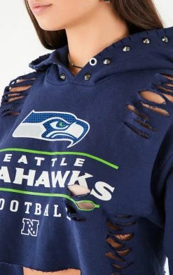 FURST OF A KIND VINTAGE RIPPED STUDDED HOOD CROPPED HOODIE VINTAGE NFL