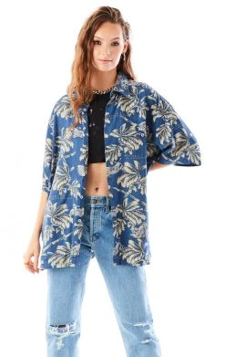 FURST OF A KIND VINTAGE HARLEY HAWAIIAN TOP