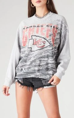 FURST OF A KIND VINTAGE NFL VINTAGE STONEWASHED NFL SWEATSHIRT
